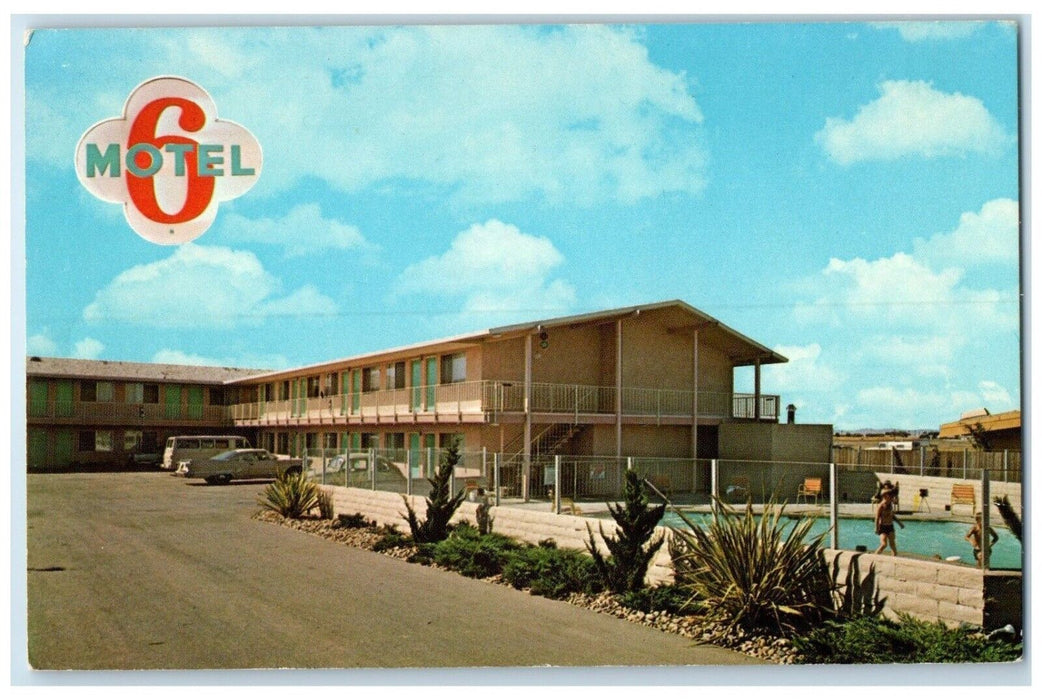 c1950's Motel 6 Of Stockton California CA, Cars Swimming Pool Scene Postcard