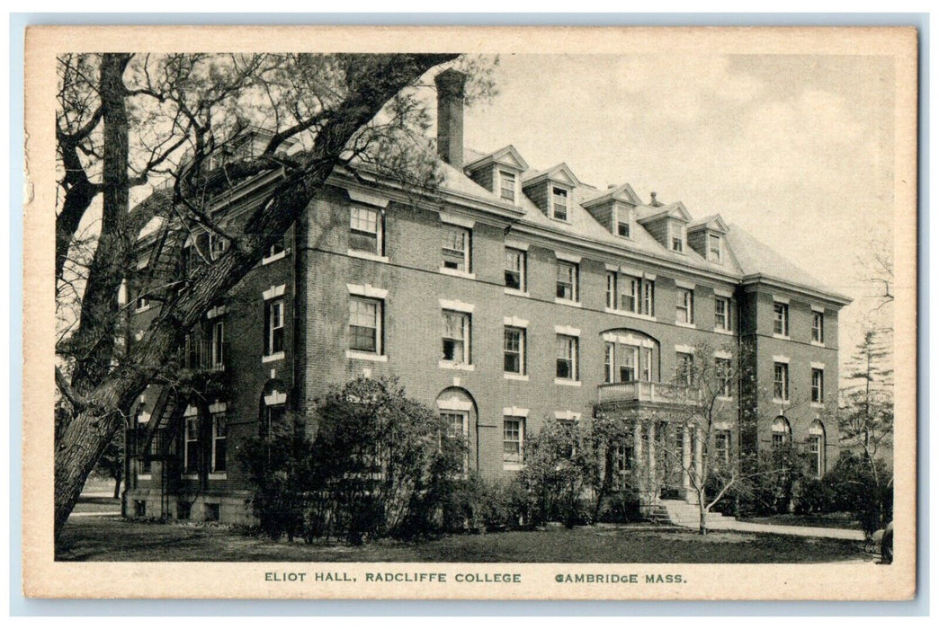 1940 Exterior View Eliot Hall Radcliffe College Cambridge Massachusetts Postcard