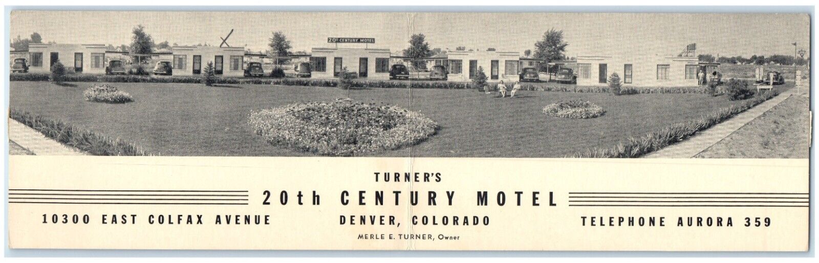 1942 Turner's 20th Century Motel Denver Colorado CO Fold Out Panorama Postcard