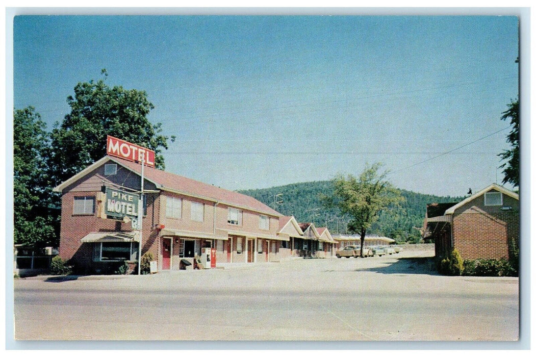c1950's Pike Motel Hot Spring National Park Arkansas AR, Cars Vintage Postcard