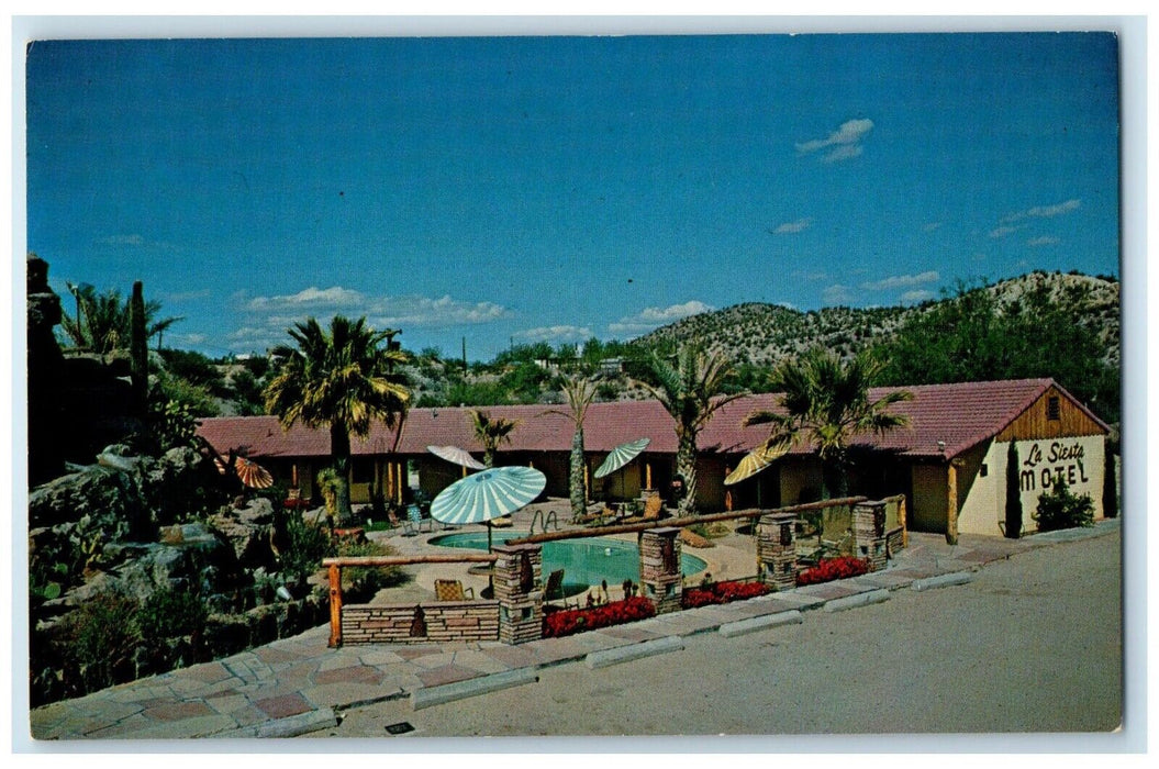 1967 La Siesta Motel Pool Scene Roadside East Wickenburg AZ Vintage Postcard