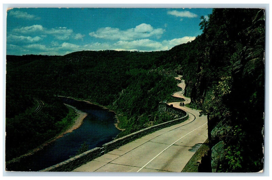 1968 Hawk's Nest Road Above Delaware River Near Port Jervis NY Vintage Postcard