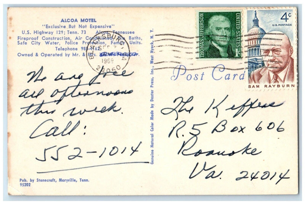1969 Alcoa Motel Roadside Cars Alcoa Tennessee TN Posted Vintage Postcard