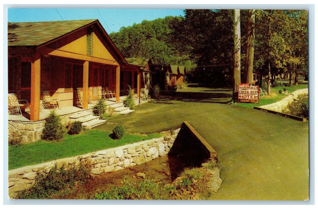 c1950's Marshalls Creek Rest Court Gatlinburg Tennessee TN Vintage Postcard