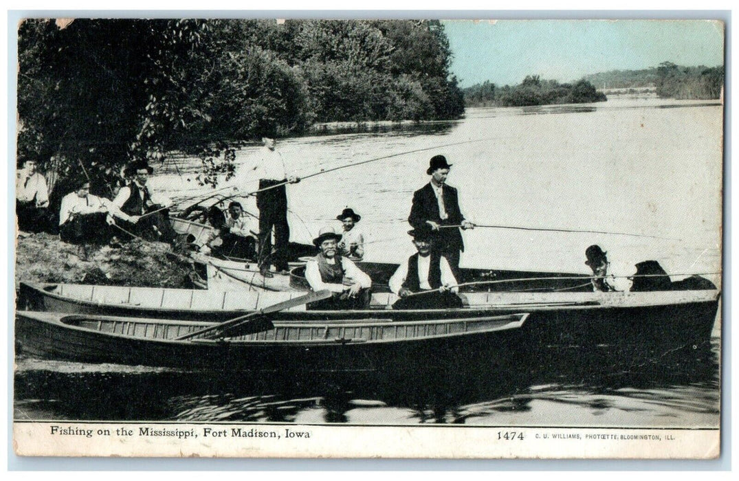 1911 Fishing On The Mississippi Fort Madison Iowa IA, Canoeing Boat Postcard