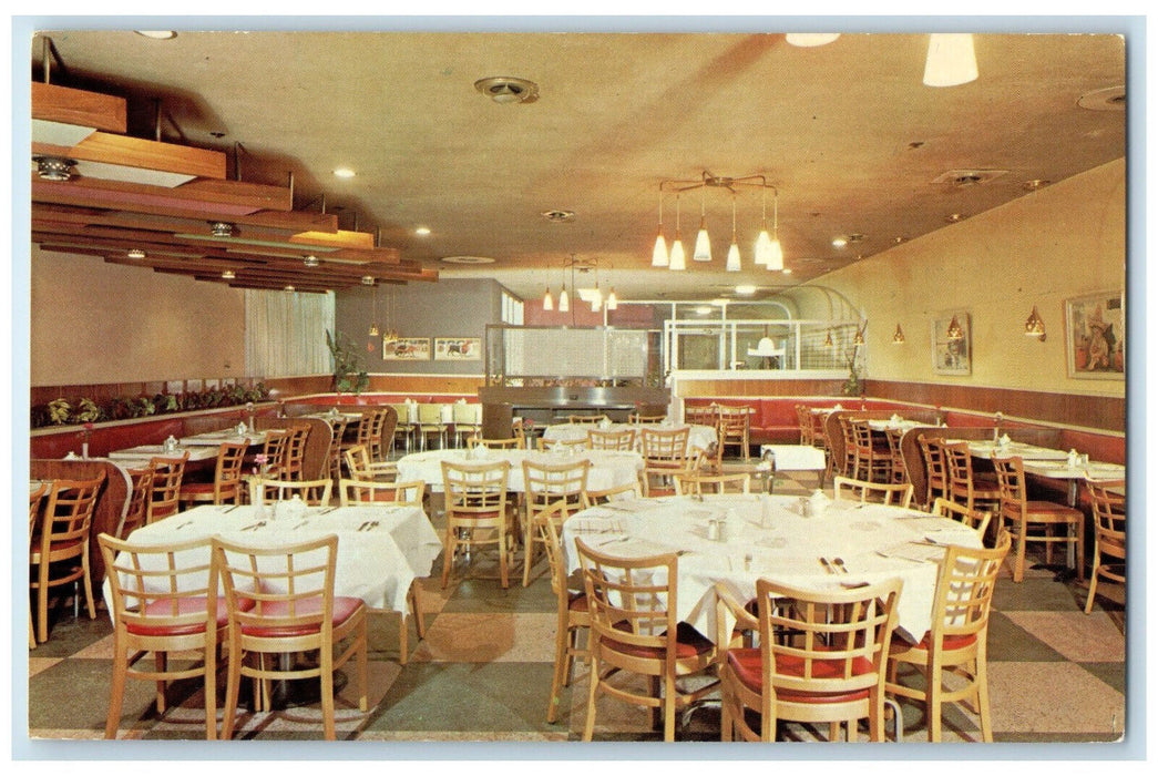 c1950's El Rancho Dining Room Niagara Falls Ontario Canada Unposted Postcard