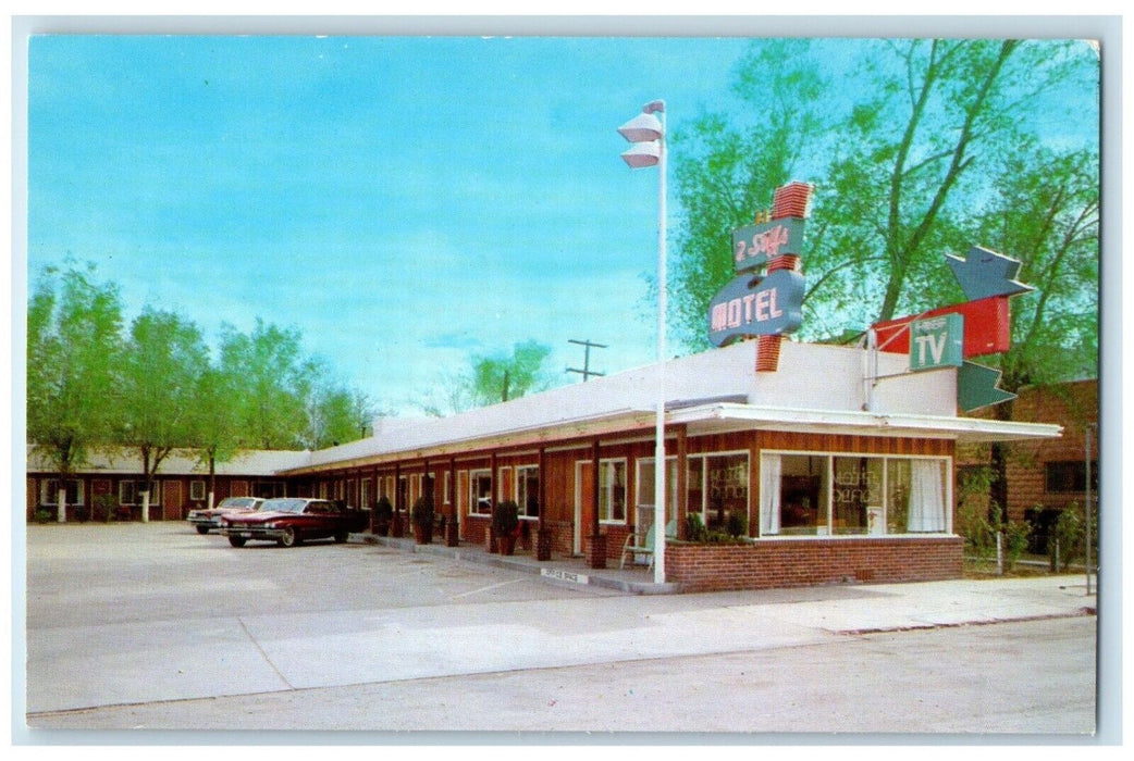 c1960's Two Stiffs Selling Gas And Motel Cars Scene Lovelock Nevada NV Postcard