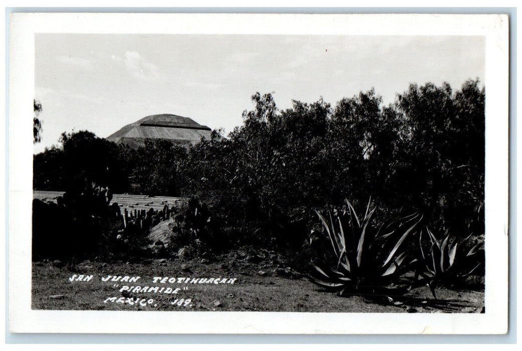 c1940's Mammoth Pyramid San Juan Teotihucan Piramide Mexico RPPC Photo Postcard