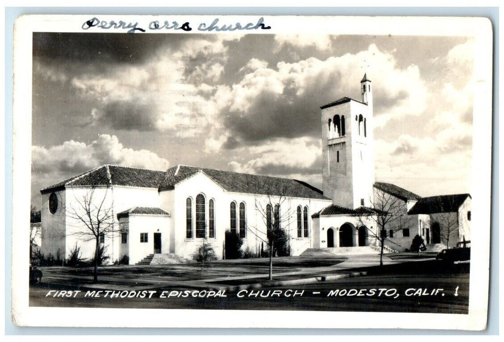 1950 First Methodist Episcopal Church Modesto California CA RPPC Photo Postcard