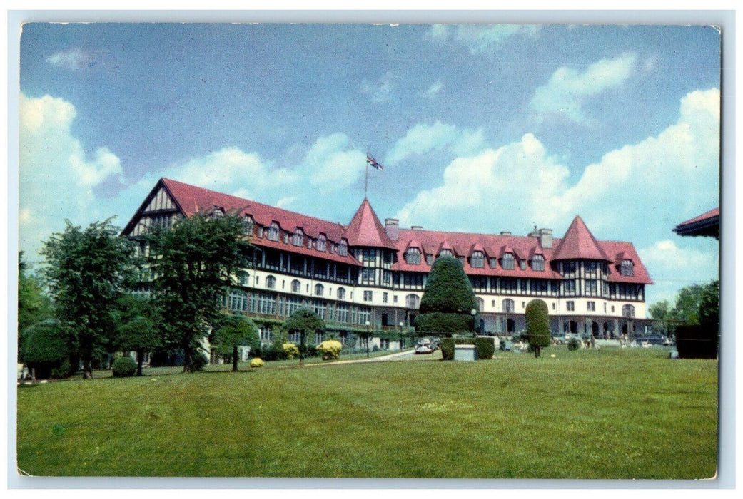 c1950's Algonquin Hotel CPR Summer Hotel at St. Andrews NB Canada Postcard