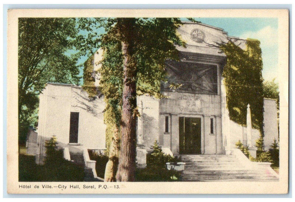 c1940's Hotel De Ville City Hall PQ (Quebec) Canada Vintage Postcard