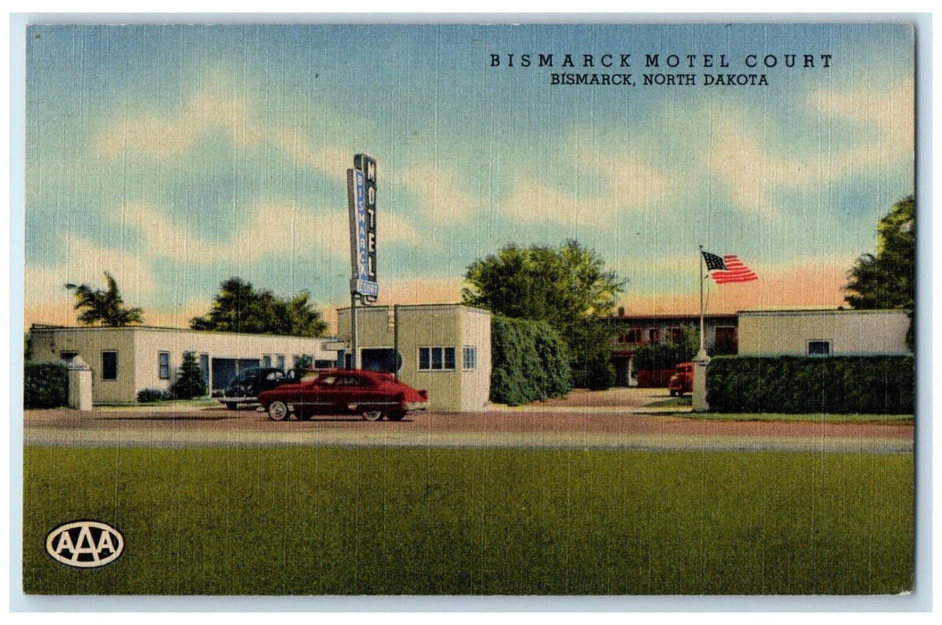 c1940's Bismarck Motel Court Cars Bismarck North Dakota ND Vintage Postcard