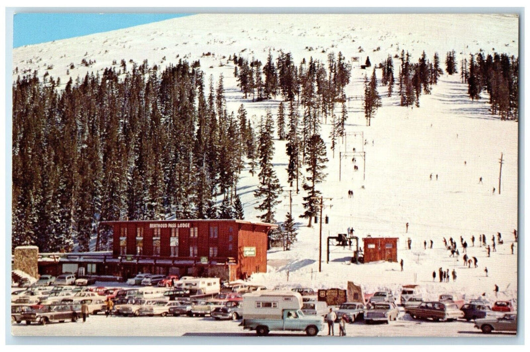 c1960 Berthoud Pass Lodge Ski Area Berthoud Pass Colorado CO Unposted Postcard