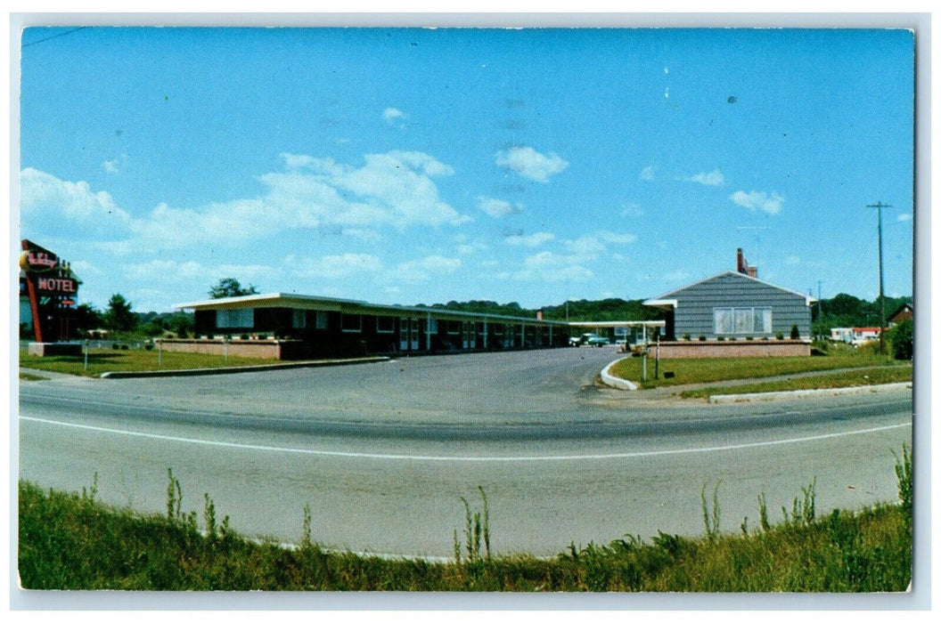 1960 Holiday Motel Roadside Cars West Springfield Massachusetts MA Postcard