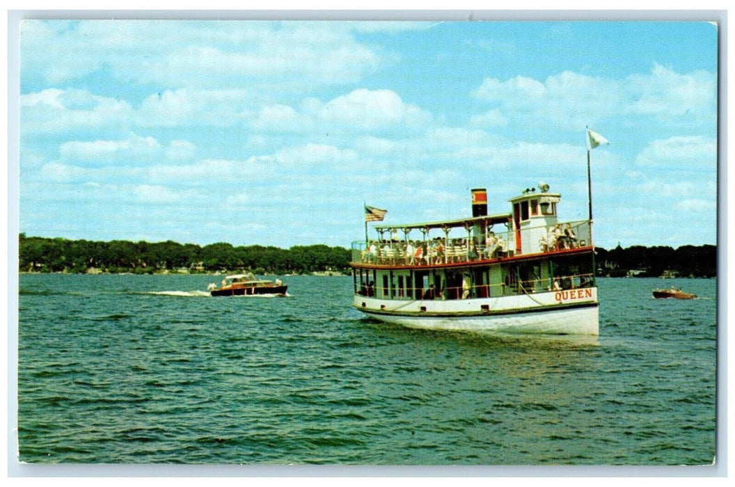 c1950's The Queen Steam Boat Lake Okoboji Iowa IA Unposted Vintage Postcard