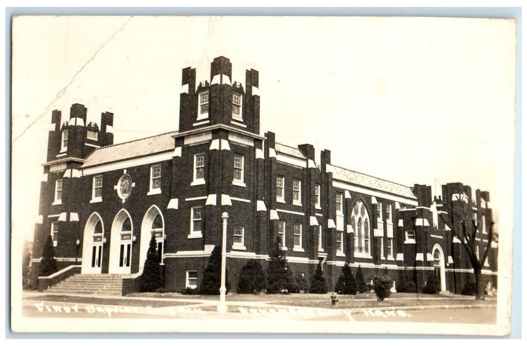 1941 First Baptist Church Street View Arkansas City Kansas KS Vintage Postcard