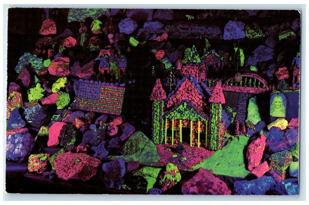 The Flourescent Room Petersen Rock Gardens Redmend Bend Oregon OR Postcard