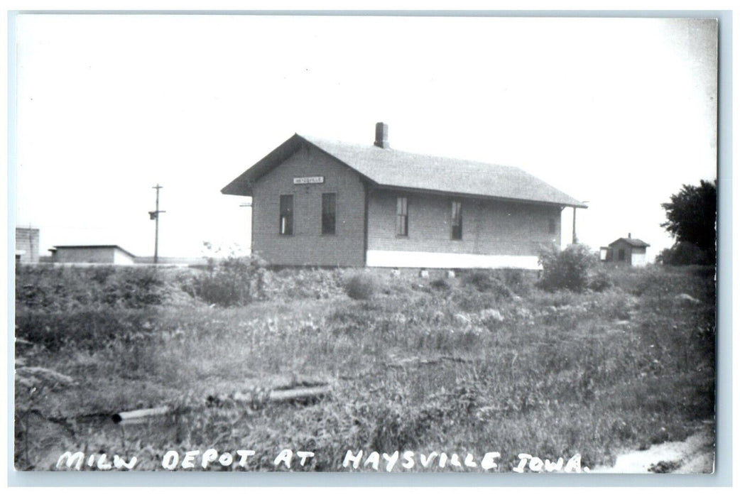 c1960 Miln Depot Haysville Iowa Railroad Train Depot Station RPPC Photo Postcard