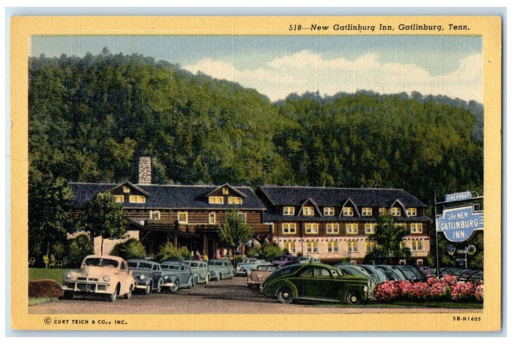 c1940 Classic Cars New Gatlinburg Inn Gatlinburg Tennessee TN Unposted Postcard