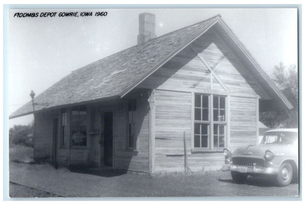 c1960 FtDDM&S Depot Gowrie Iowa Railroad Train Depot Station RPPC Photo Postcard