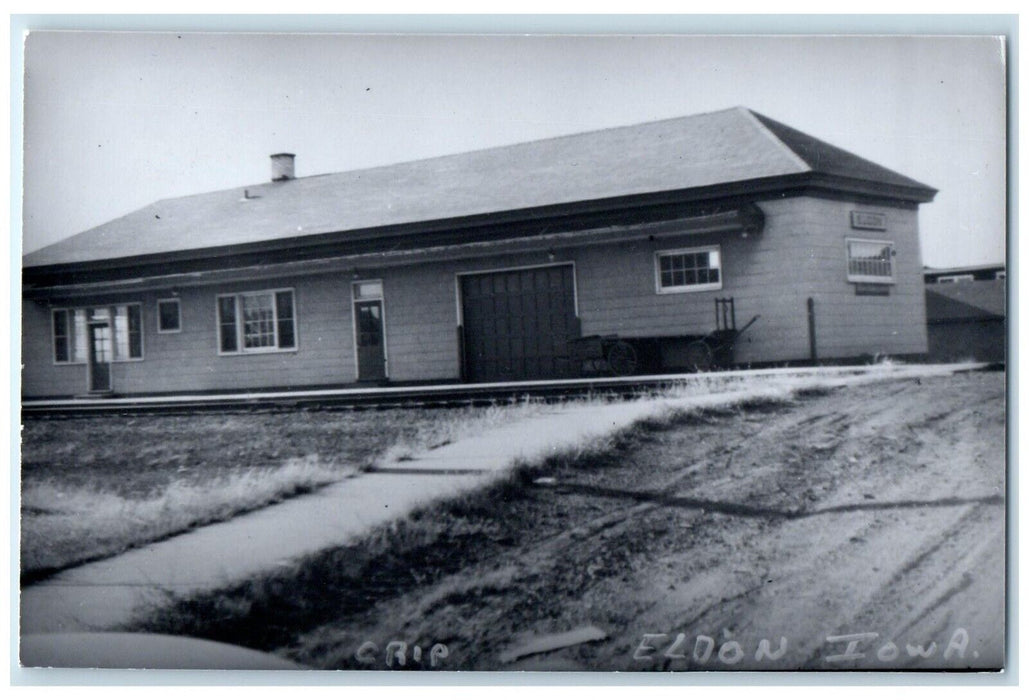 c1960 CRIP Eldon Iowa Exterior Railroad Train Depot Station RPPC Photo Postcard