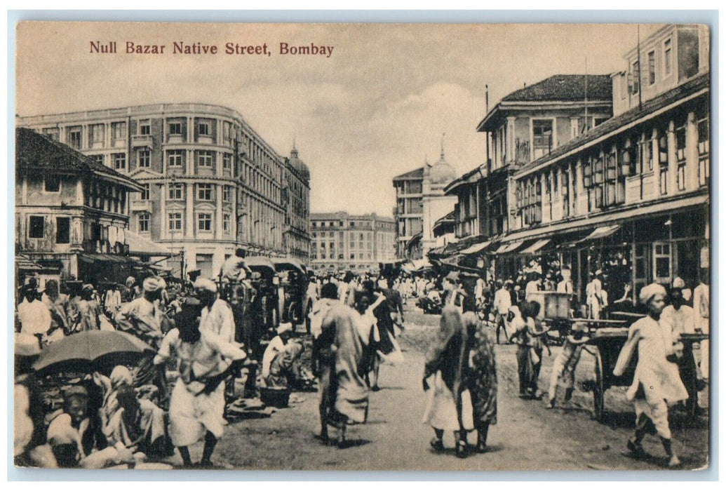c1910 Null Bazar Native Street Bombay (Mumbai) India Unposted Antique Postcard