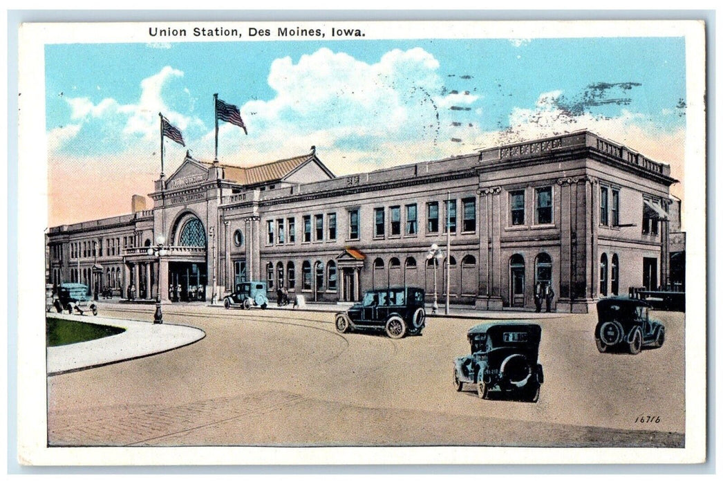 1931 Union Station Cars Des Moines Iowa IA Posted Vintage Postcard