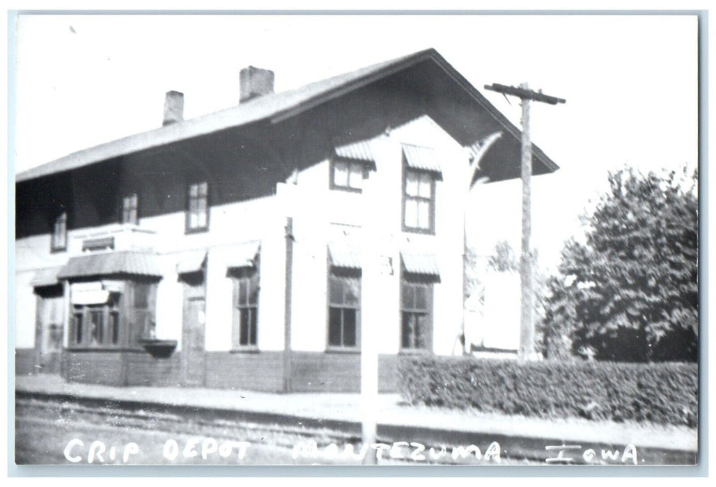 c1960's Montezuma Iowa Railroad Vintage Train Depot Station RPPC Photo Postcard