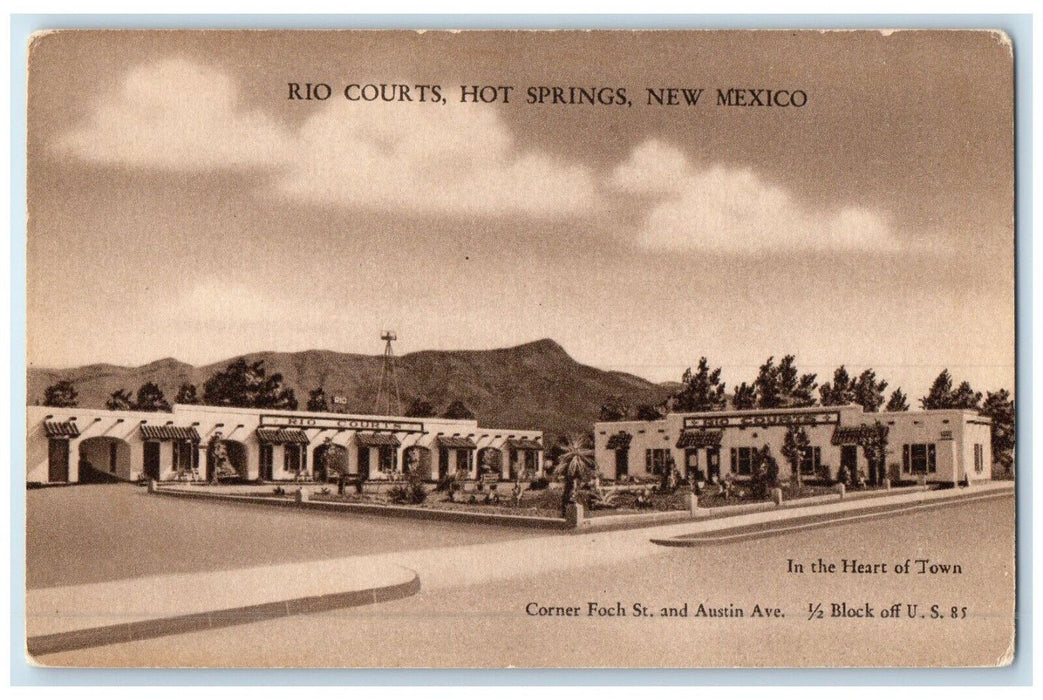 c1940 Exterior View Rio Courts Building Hot Springs New Mexico Unposted Postcard