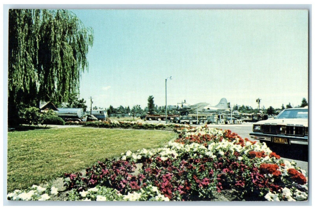 1960 Scenic View Bomber Filling Station Garden Flowers Milwaukie Oregon Postcard