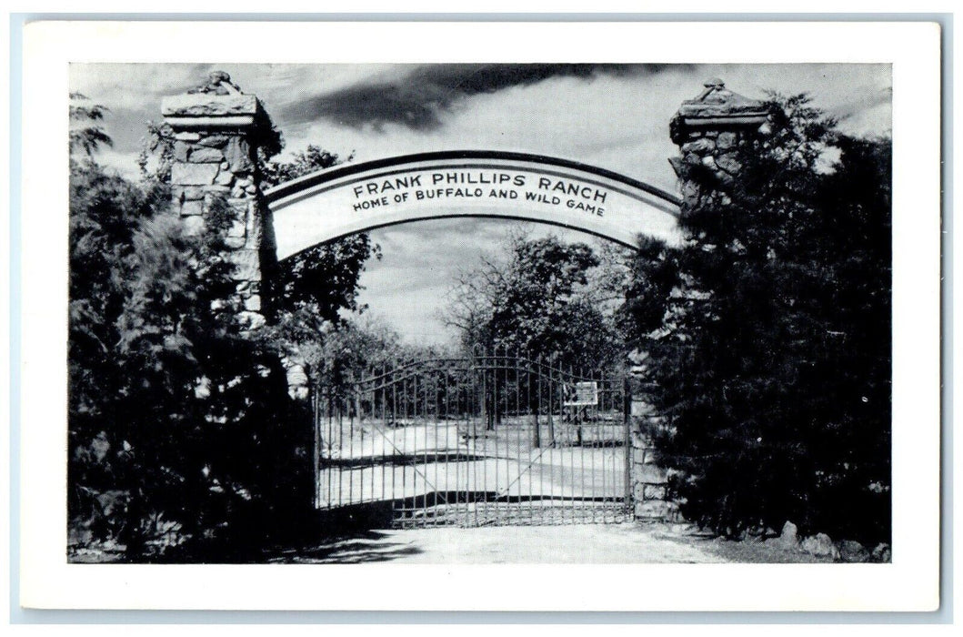 c1950's Home Buffalo Frank Philips Ranch Woolaroc Oklahoma OK Vintage Postcard