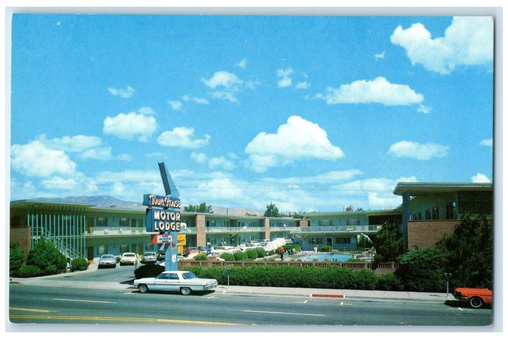 c1950's Town House Motor Lodge Car Road Side Reno Nevada NV Vintage Postcard