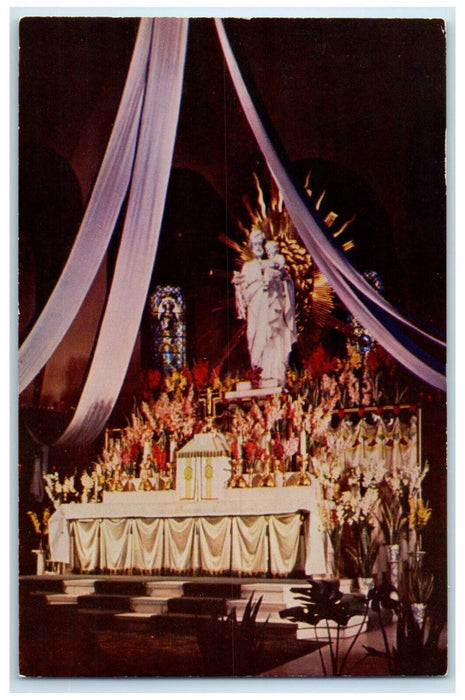 c1950's St. Joseph's Oratory of Mount Royal Main Altar Montreal Canada Postcard