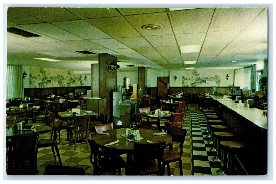 1960 Norris Catfish Restaurant Trotter's Lounge Catfish Margate Florida Postcard