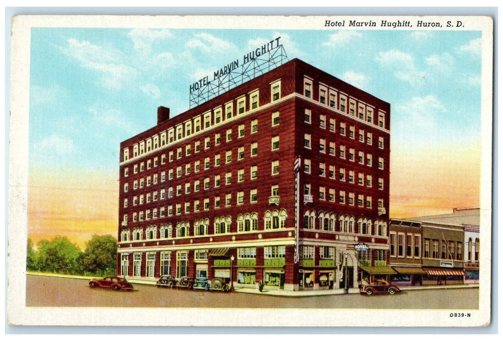 c1940 Hotel Marvin Hughitt Exterior Building Huron South Dakota Vintage Postcard