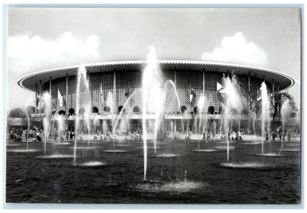 1958 The Pavilion of United States of America Brussels Expo RPPC Photo Postcard