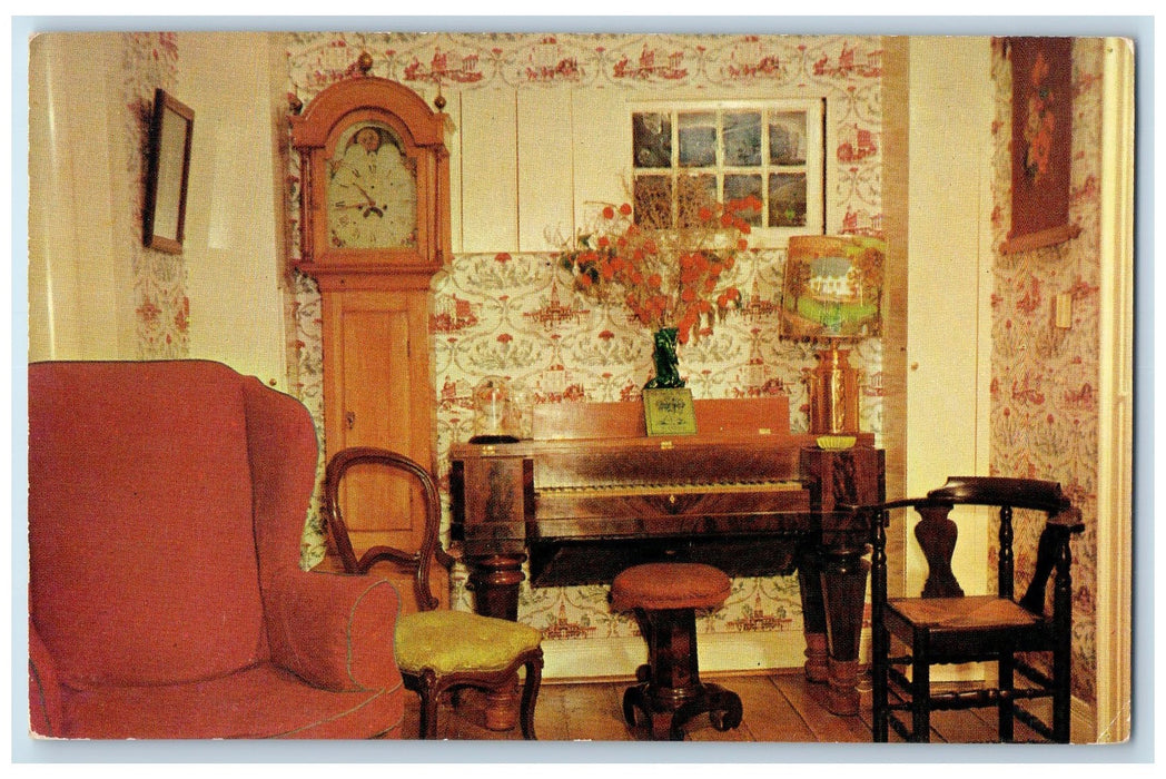 The Hobshole House Lodgings Interior Scene Plymouth Massachusetts MA Postcard