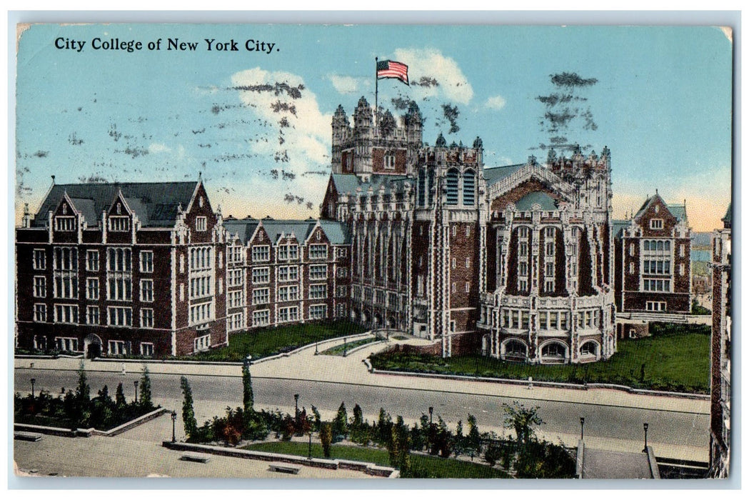 1915 City College Building Of New York City NY, Exterior Scene Antique Postcard