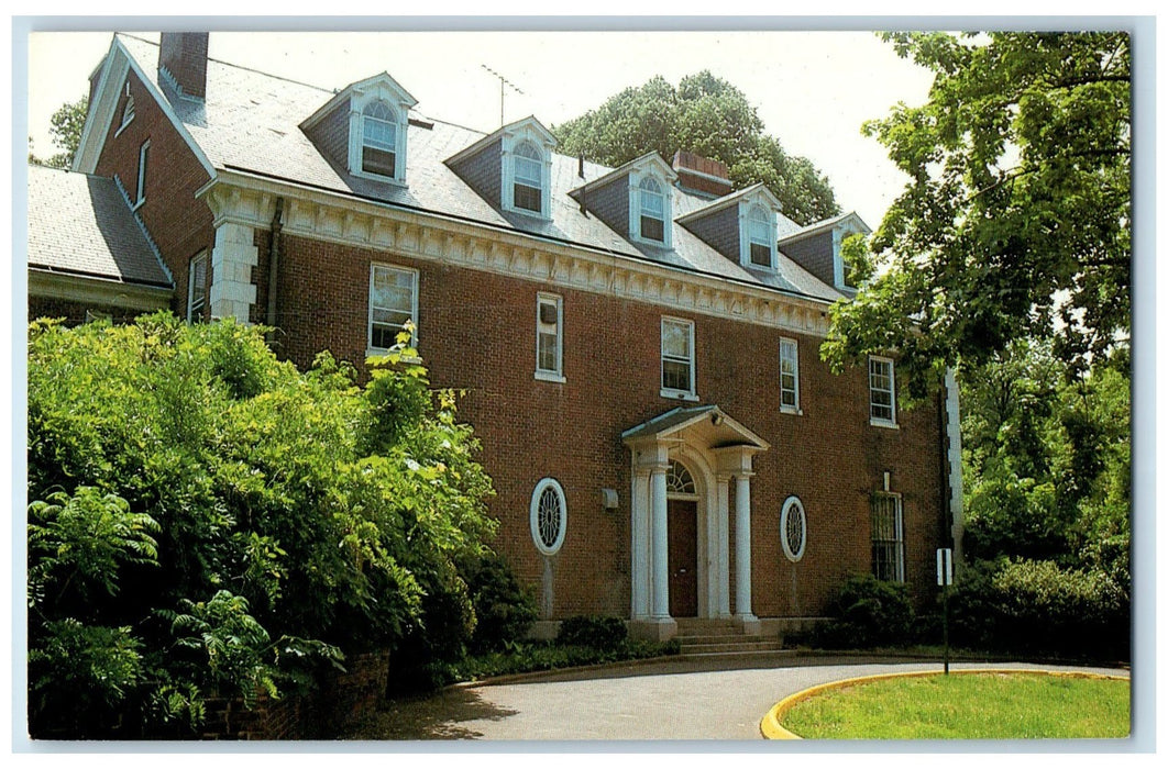 Albertus Magnus College Nilan Hall Exterior New Haven Connecticut CT Postcard