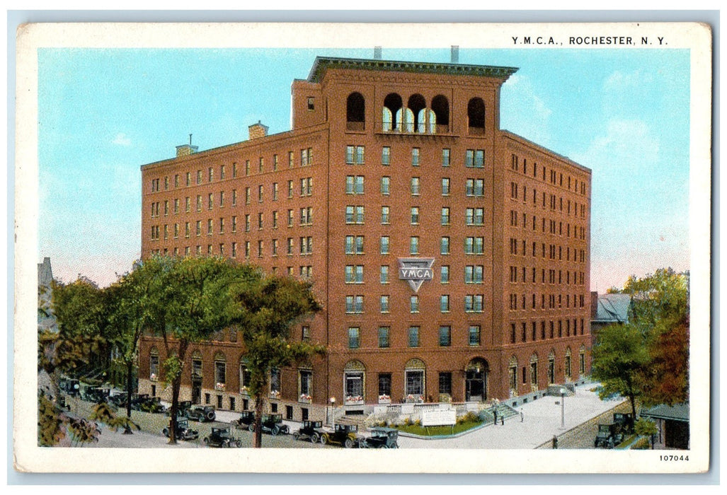 Y.M.C.A Building Car-lined Tree-lined Scene Rochester New York NY Postcard