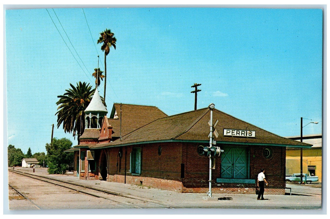 c1950 Perris Sta. Fe Station Railroad Depot Car Sta. Fe California CA Postcard