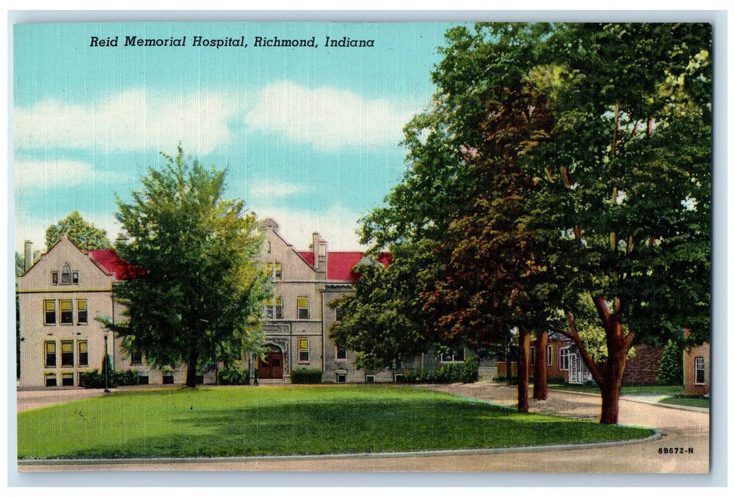 Reid Memorial Hospital Building Front View Richmond Indiana IN Vintage Postcard