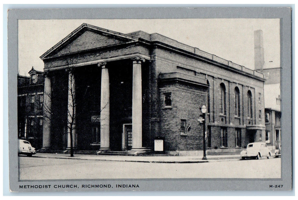 Methodist Church Richmond Indiana IN, Car Street Exterior Scene Postcard