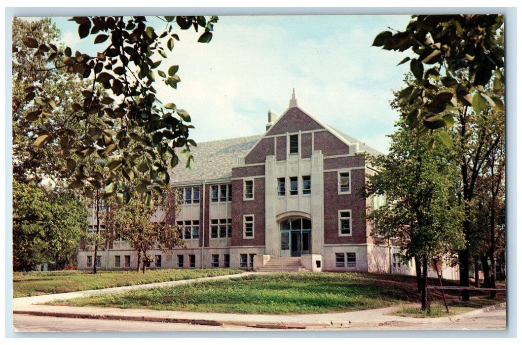 c1960's L.A. Pittenger Student Center Ball State College Muncie IN Postcard