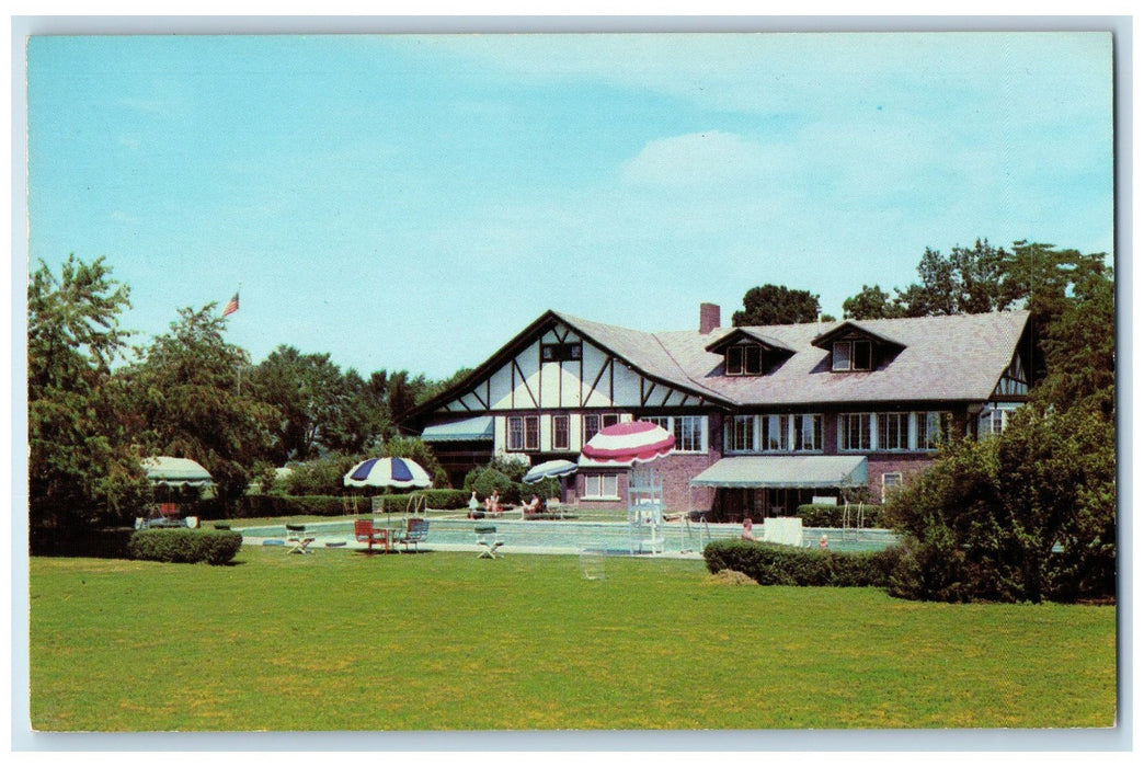 c1960's Delaware Country Club Exterior Muncie Indiana IN Unposted Pool Postcard