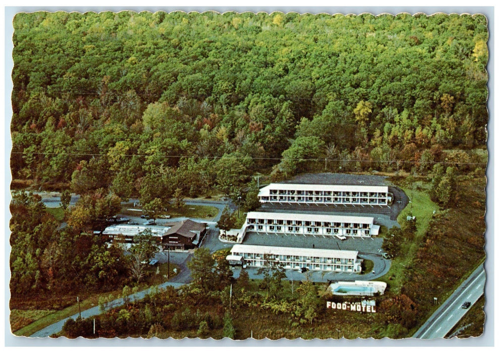 c1960 Hill Motor Lodge Train Coach Restaurant View Tannersville PA Postcard