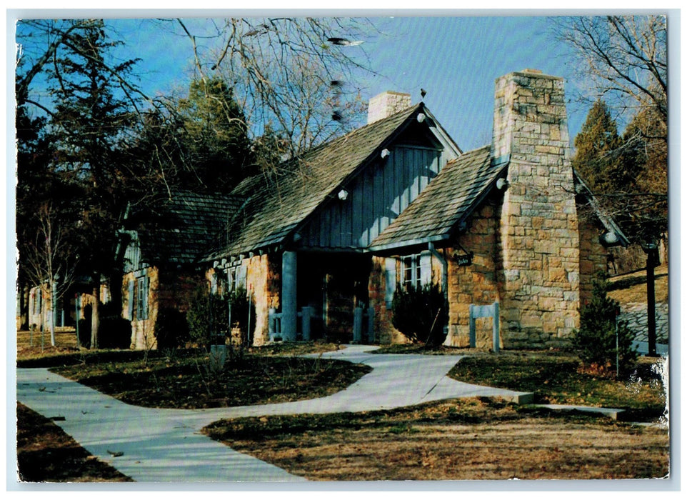 2000 Pere Marquette Lodge Restaurant State Park Entrance Chicago IL Postcard