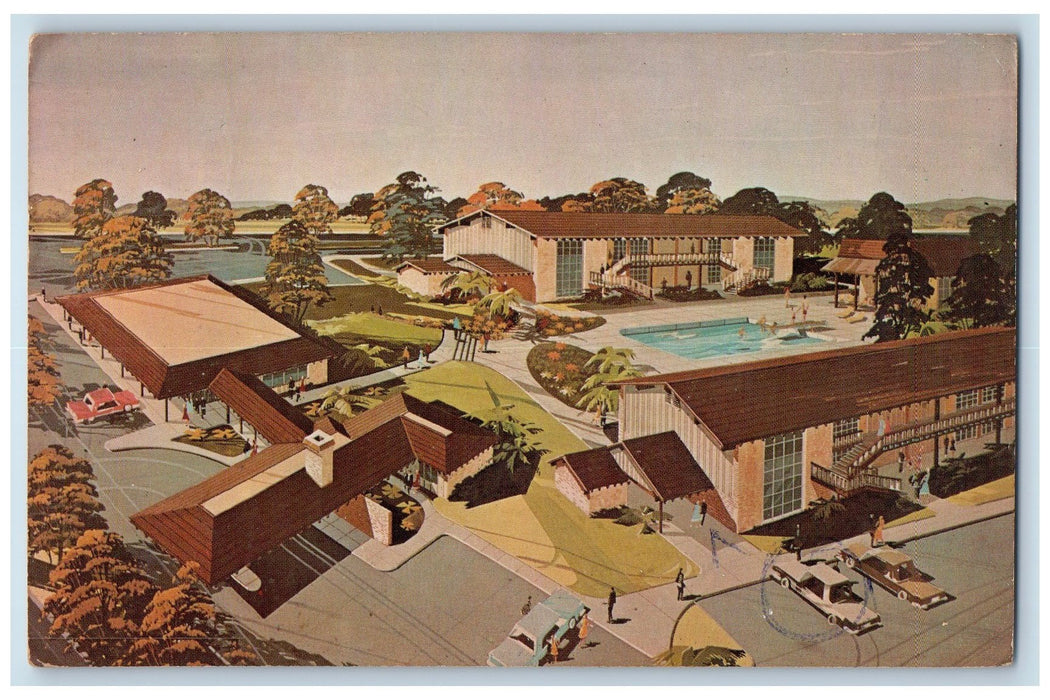 1967 Gateway Inn Motor Hotel & Restaurant Graham Texas TX Posted Pool Postcard