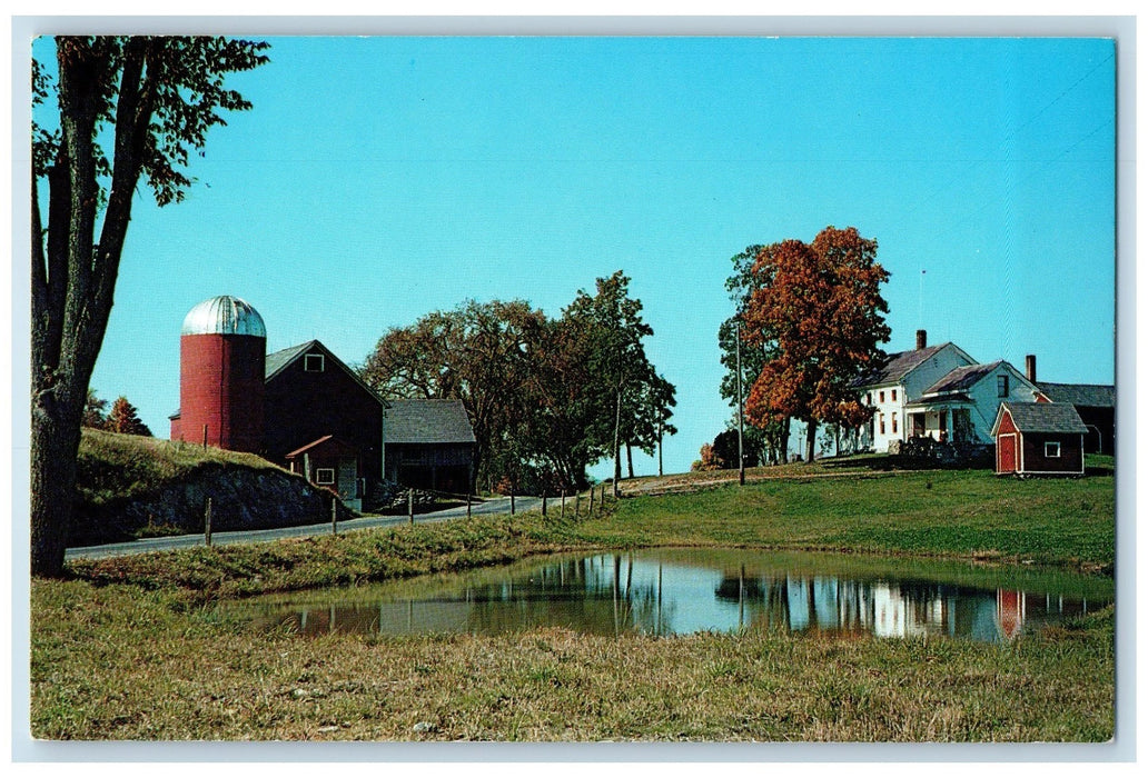 c1950's Beautiful Fall Setting Rutland County Hortonville Vermont VT Postcard