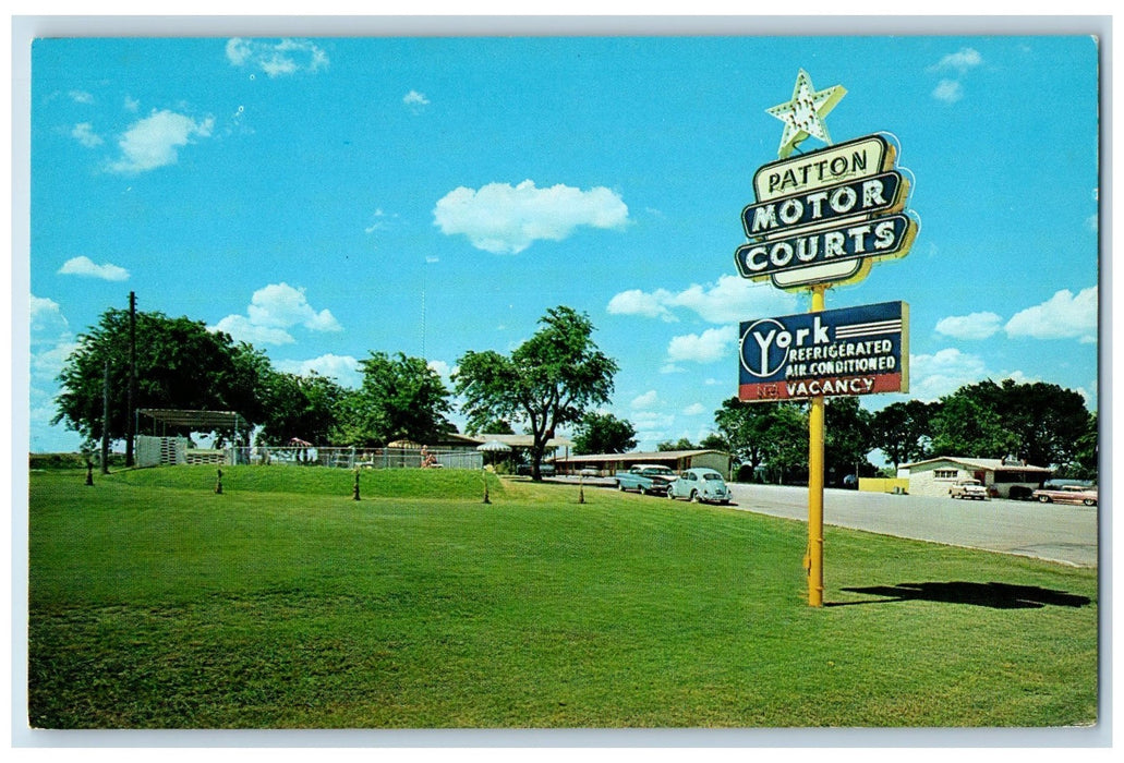 c1950 Patton Motor Courts Restaurant Ground Classic Car Austin Texas TX Postcard